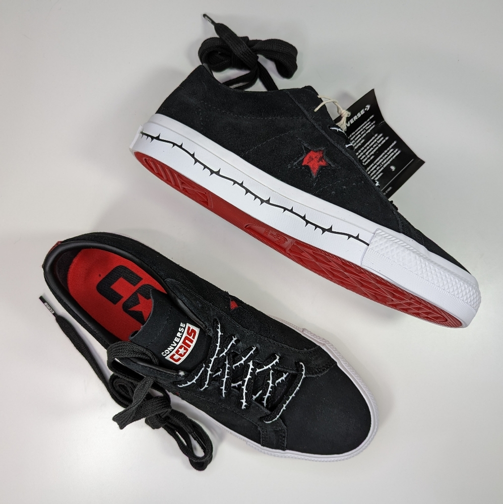 Converse Cons One Star Pro Roses Black Red Suede Skateboard shoes Women's 11.5